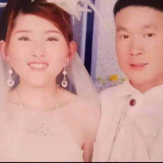 固安76年的光头哥