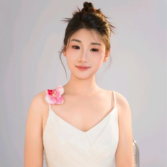 文妮