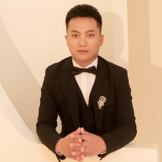 昆明探房小曹操