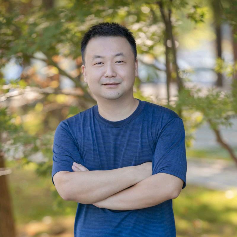 爱晚停小周老师