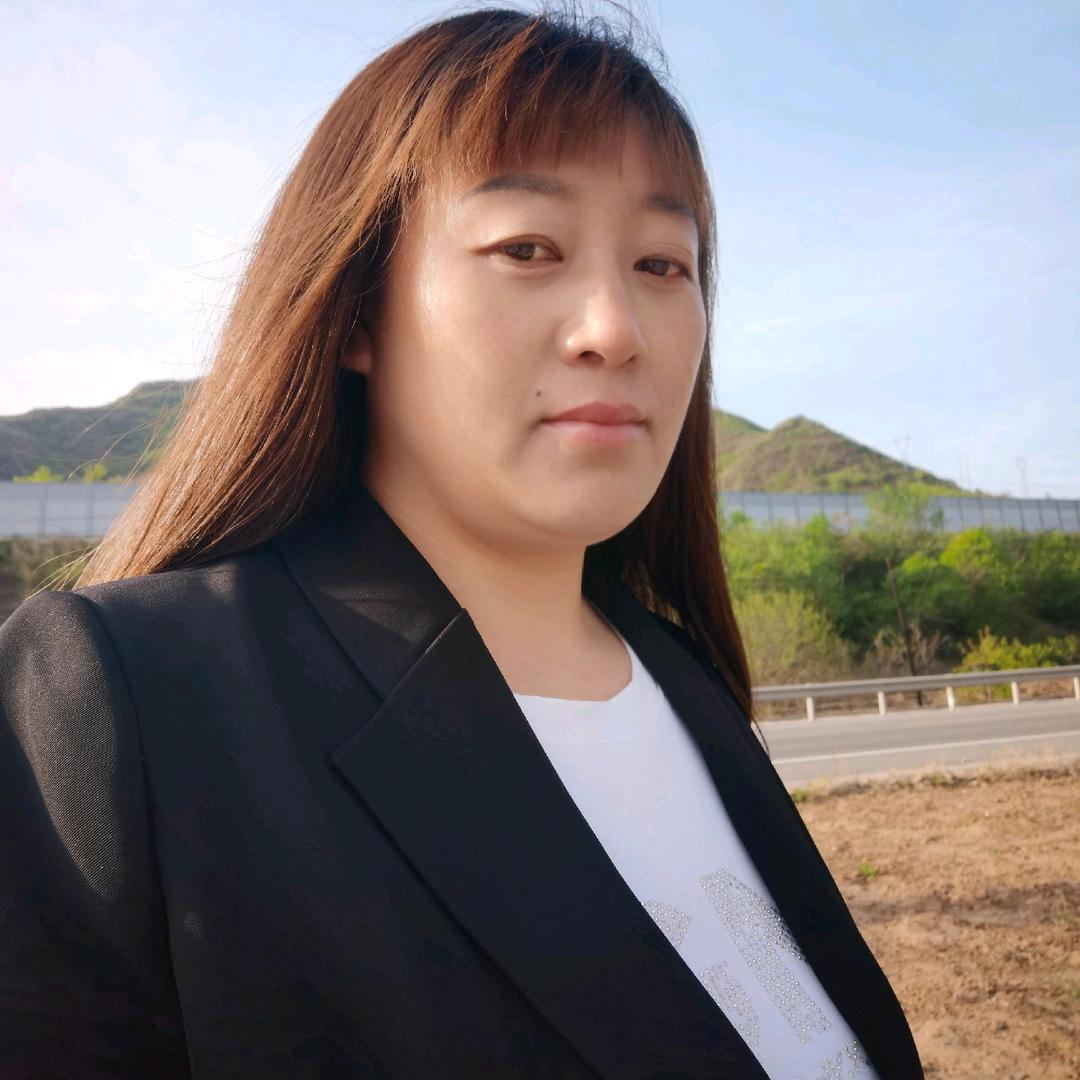 搬砖的工人