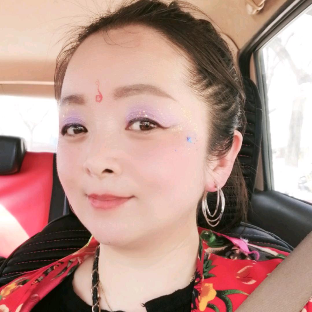 🔥蔡邓英姿鼓舞团🔥，黄金一笑🤟🤟