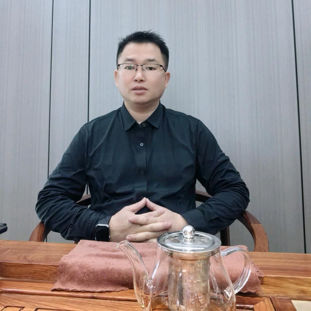 眼睛子厂长