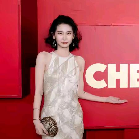 陈什么陈…轻奢女装，，