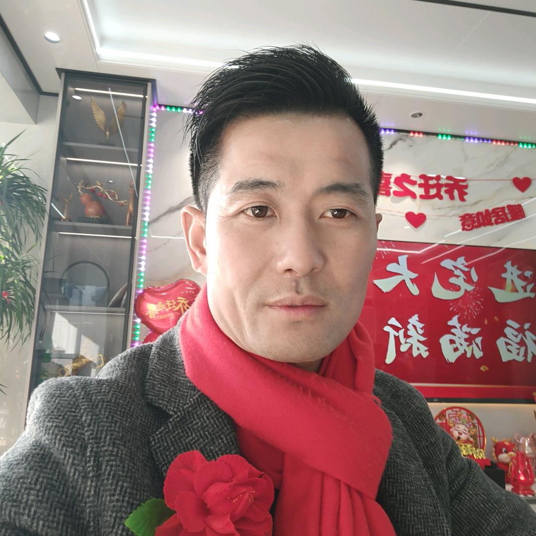 临武县专业倒板的💋小石头