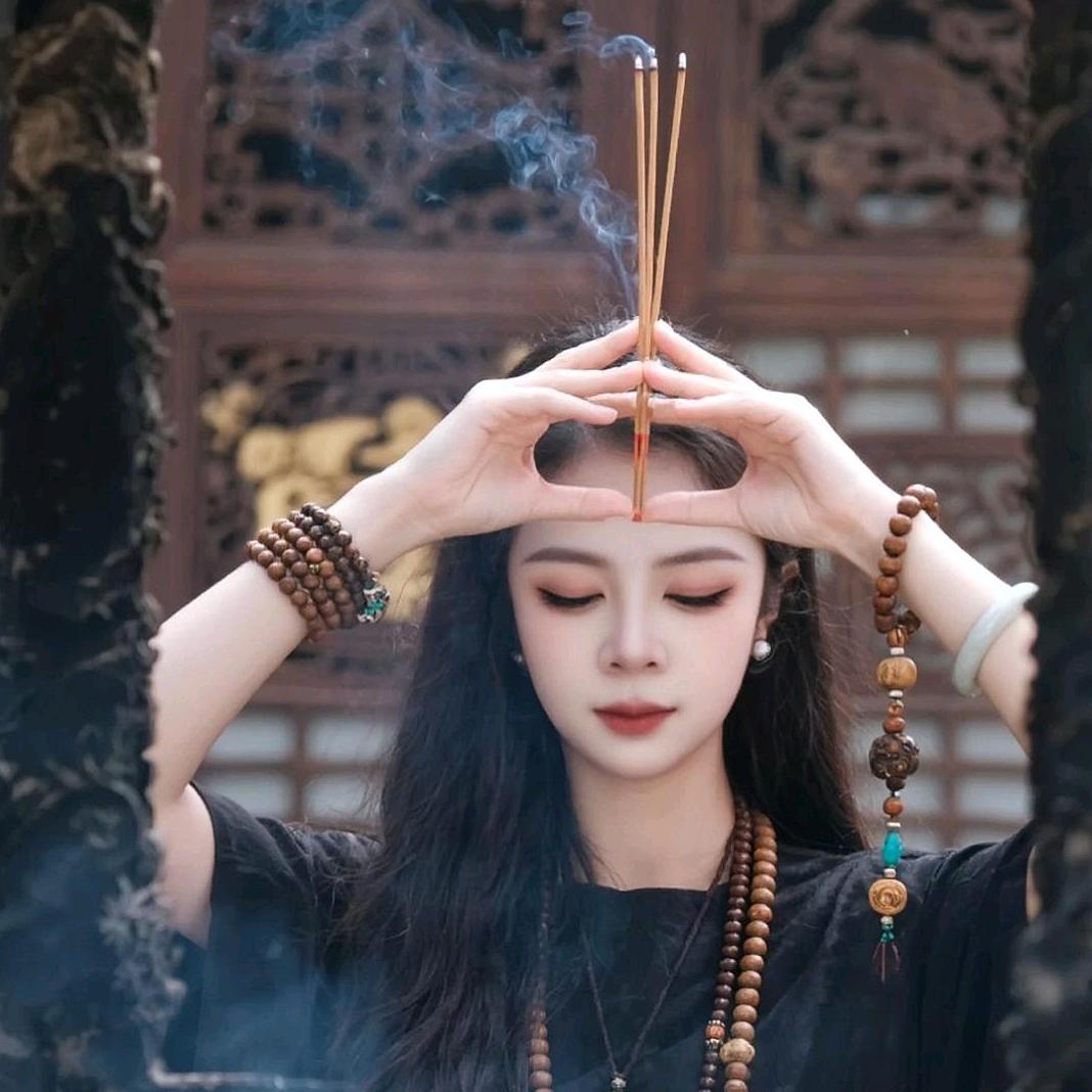 @塑胶跑道材料厂家