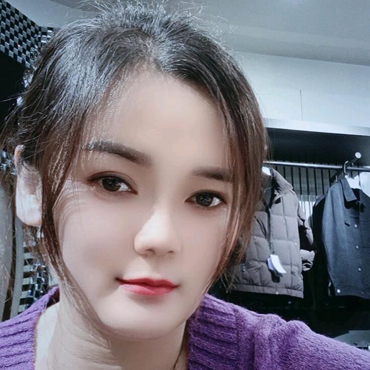爱♥(｡￫v￩｡)♥