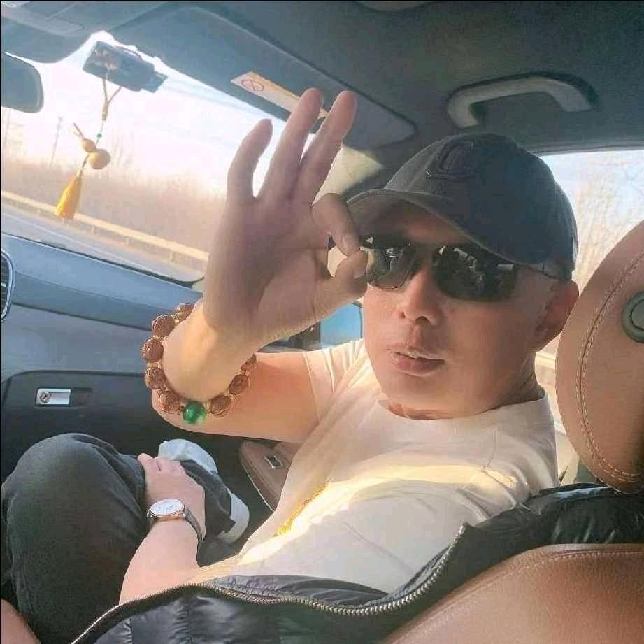 用户1117285176979笑看人生路