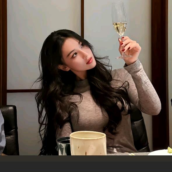 西西弗斯的玫瑰🌹