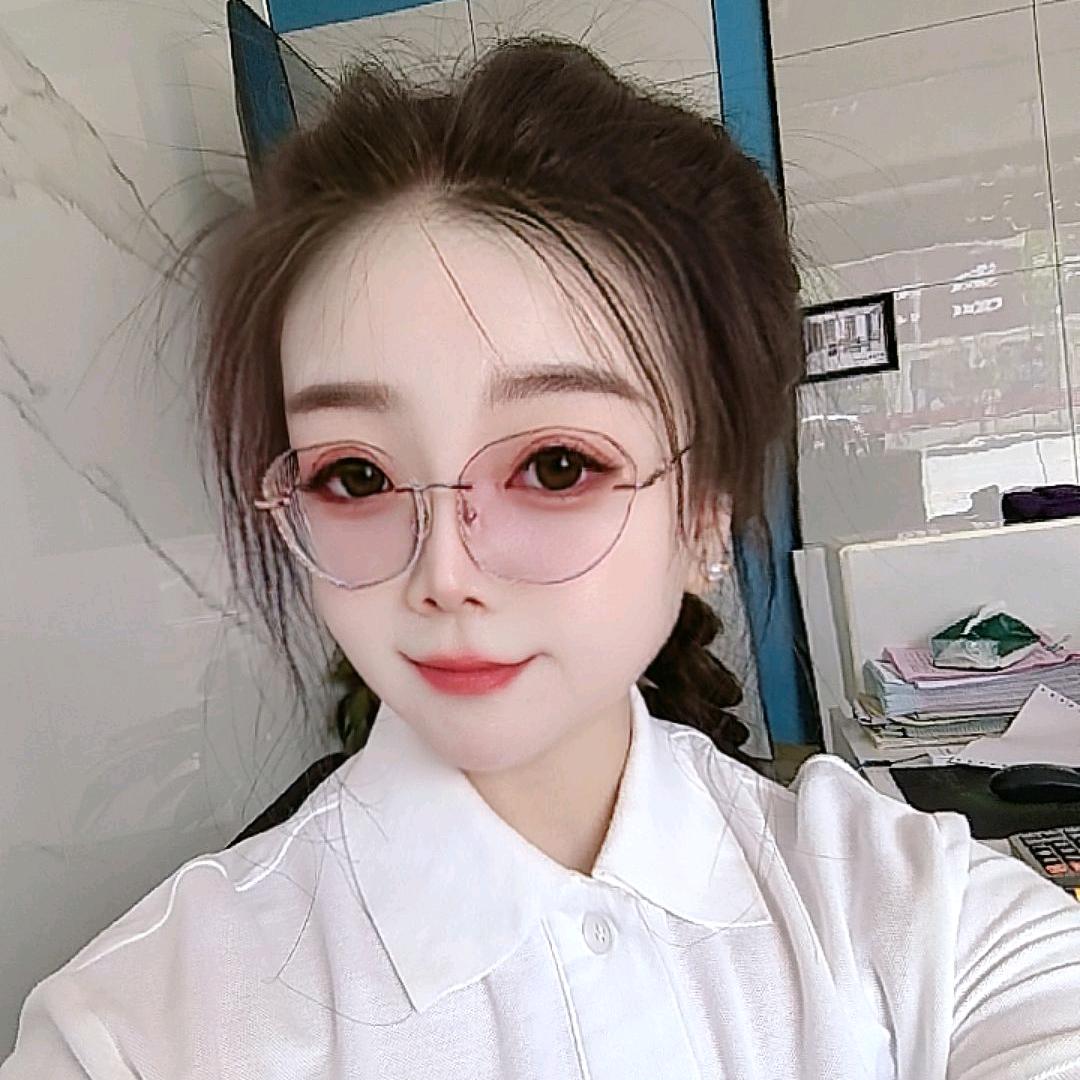 《玉玲珑陶瓷》小郭