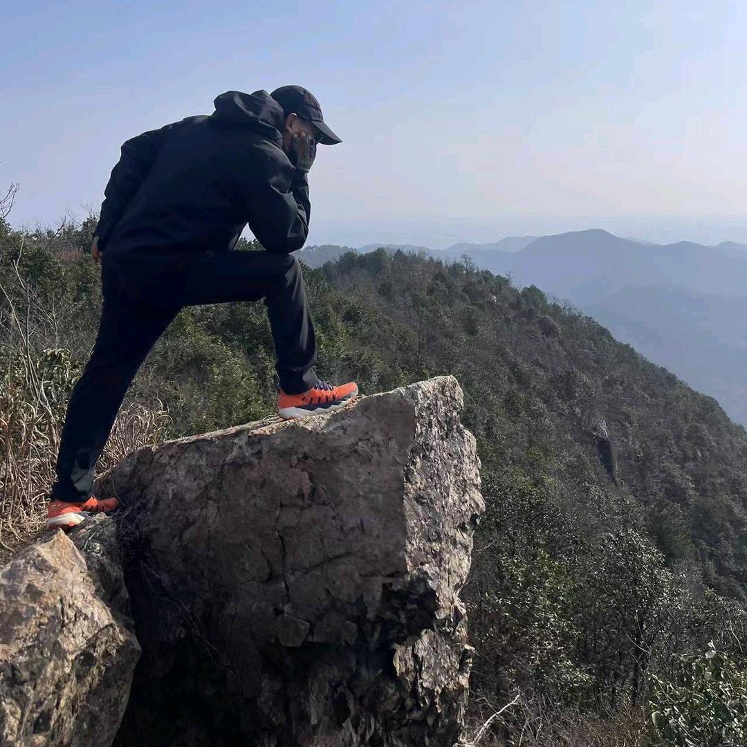 德🤭德