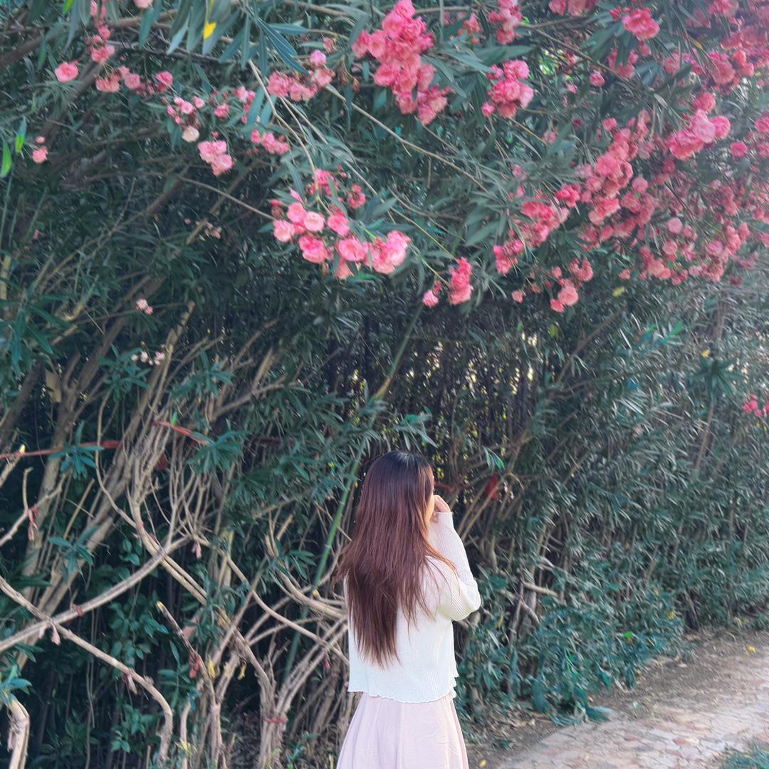 笑一个霸
