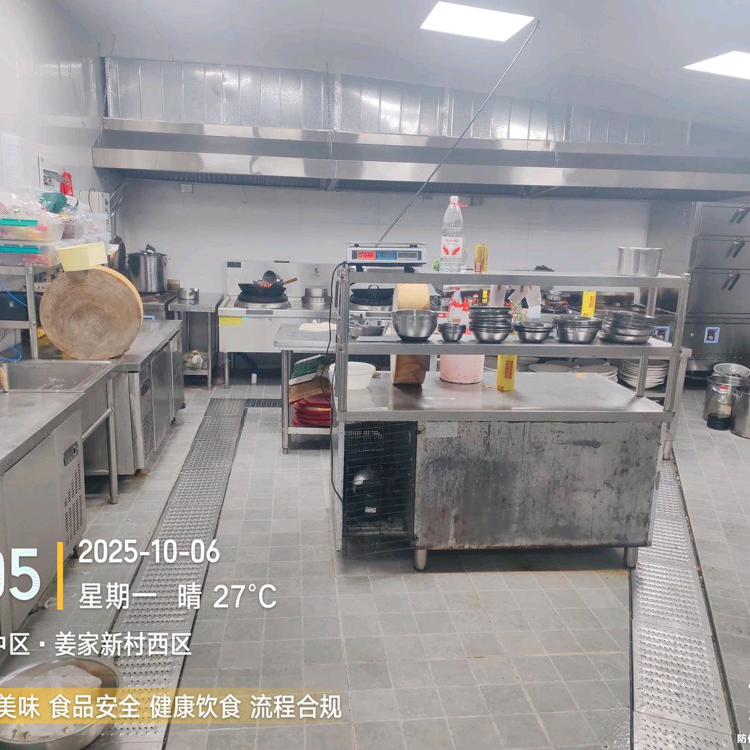 饭店小赵