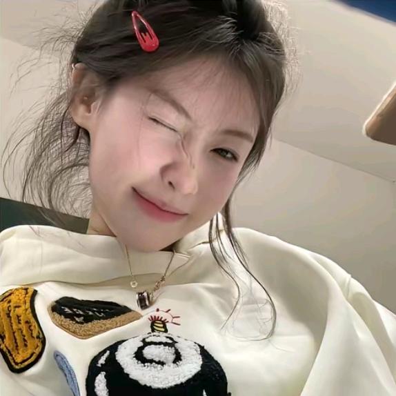 𝙆𝙞𝙩𝙩𝙮的香菜大佐