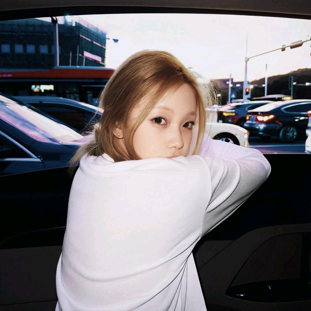 杨昜