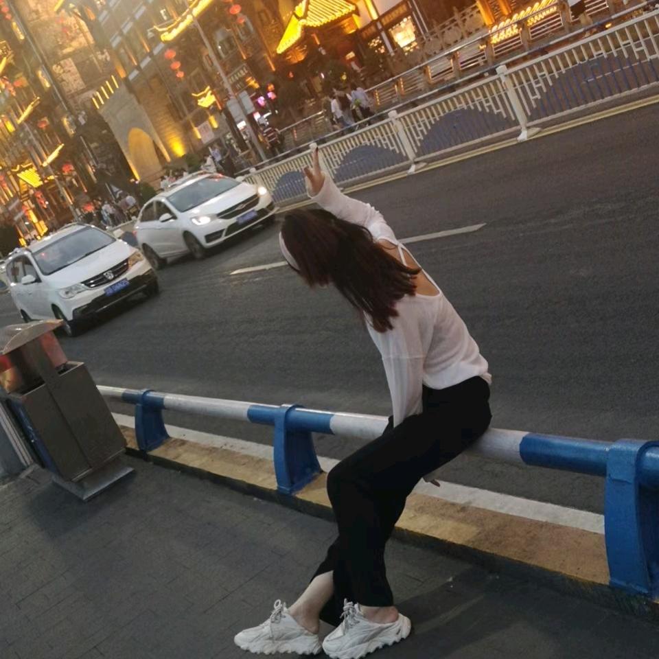 哆啦A梦的口袋。