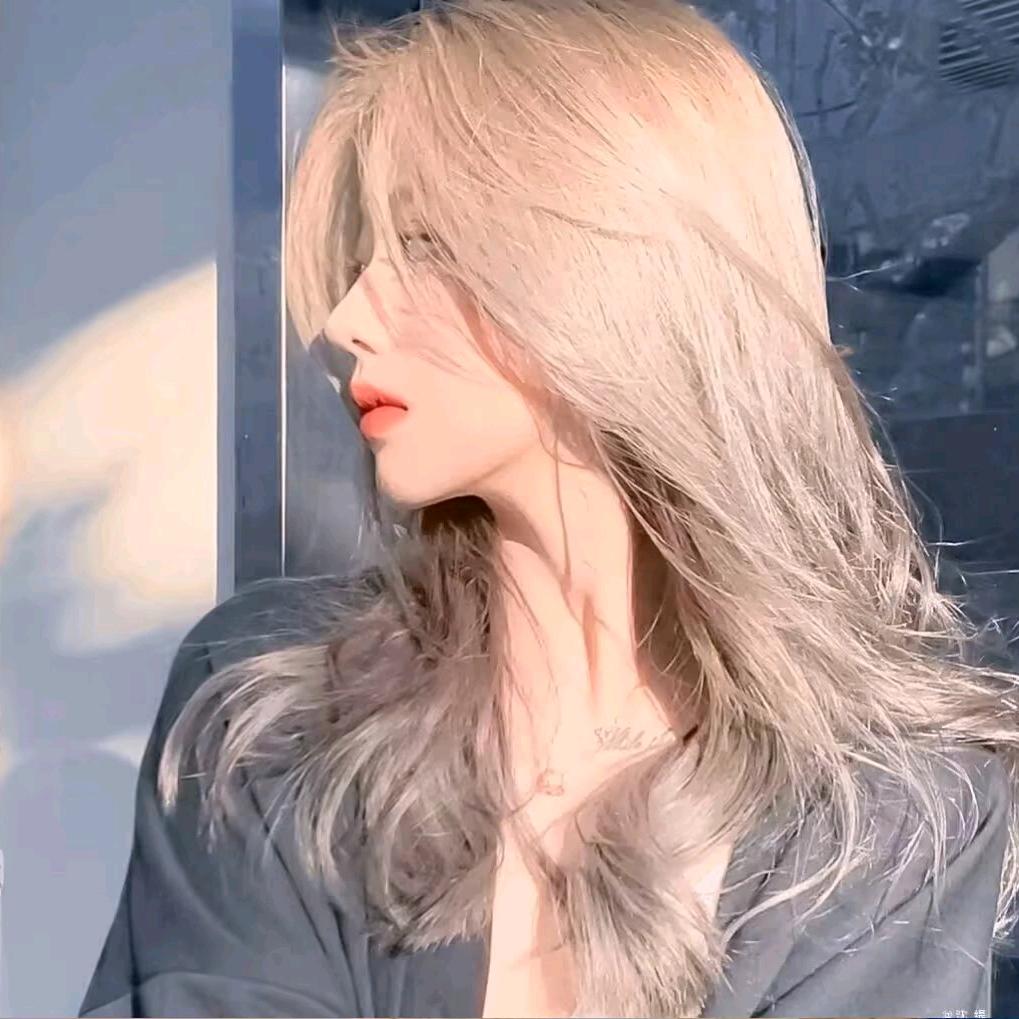 b       b      呀～🍬