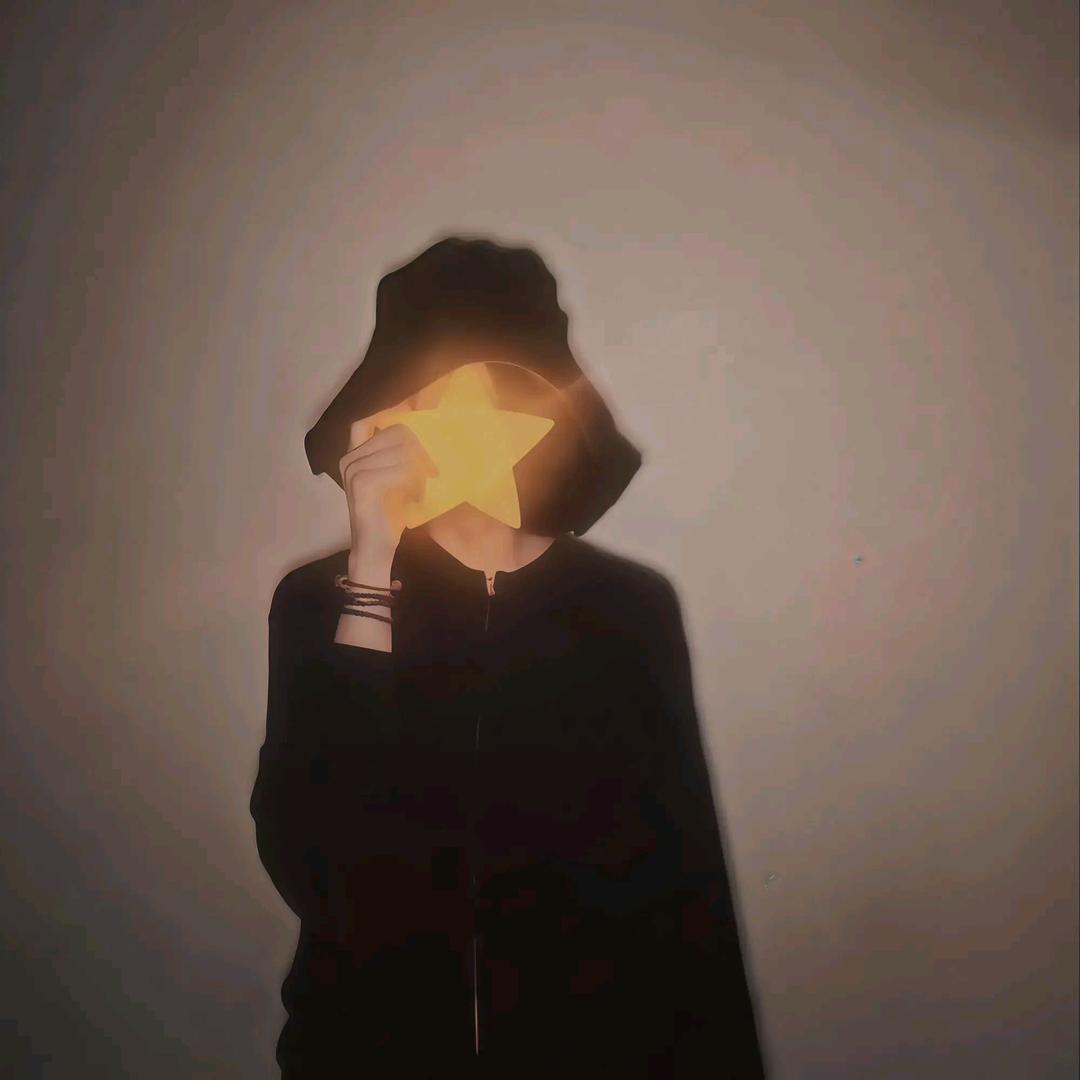 ᗢᘏᓗ🌙