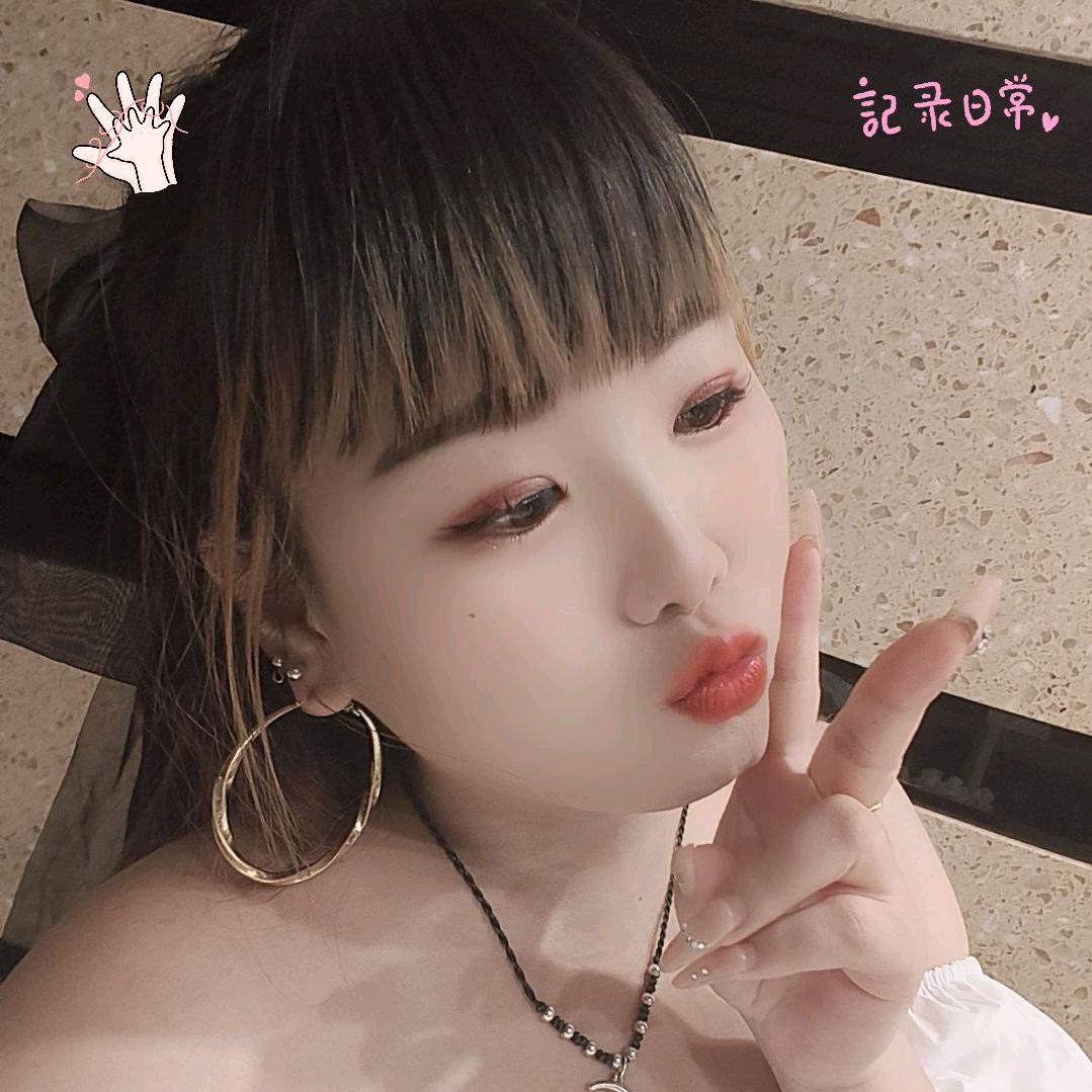 丹姐是巨蟹座