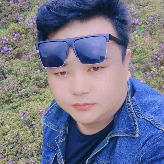 大山走出的孩子