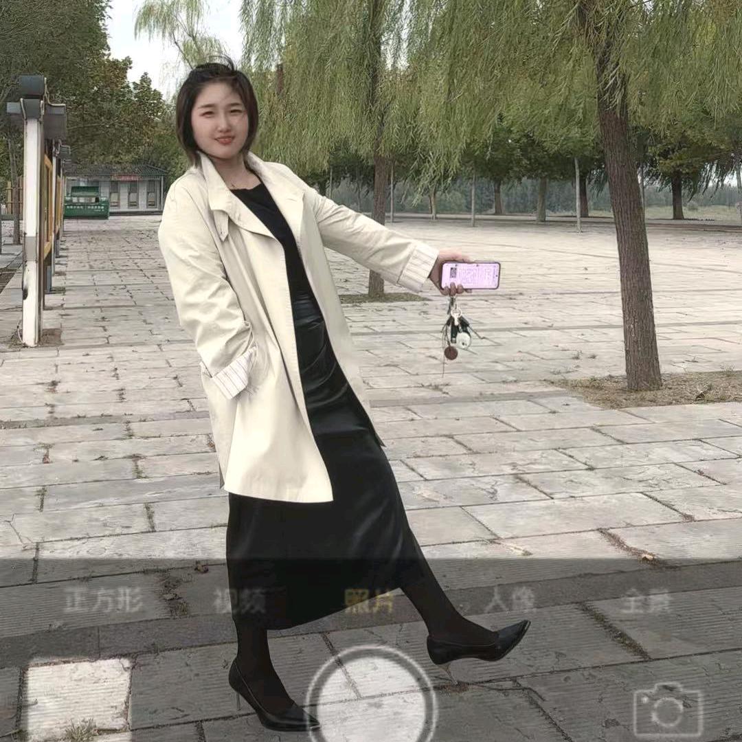 云婷服装修色