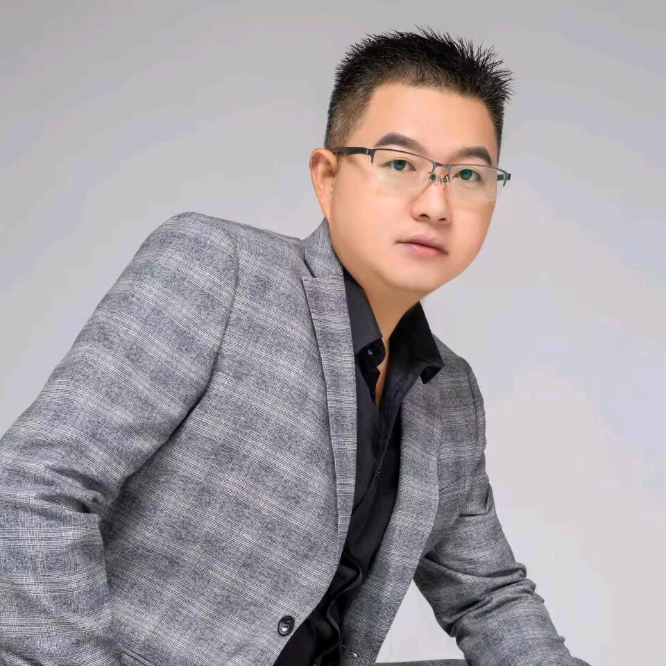 追云逐月