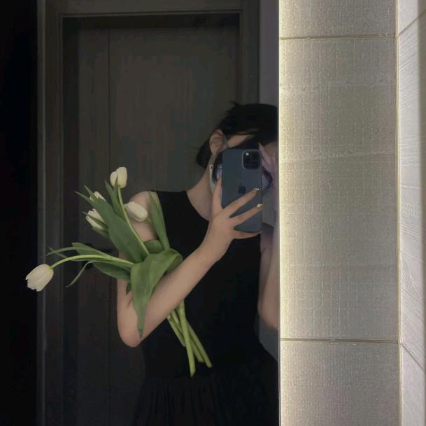 H .
