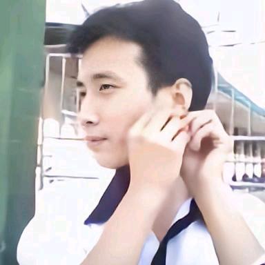 一,花,一,世,界,一叶一树一苦提