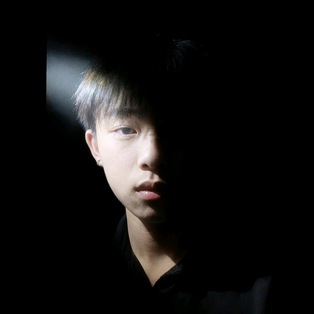 林Hh