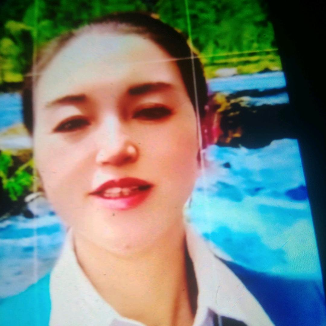 兰姐早上5点半开播了