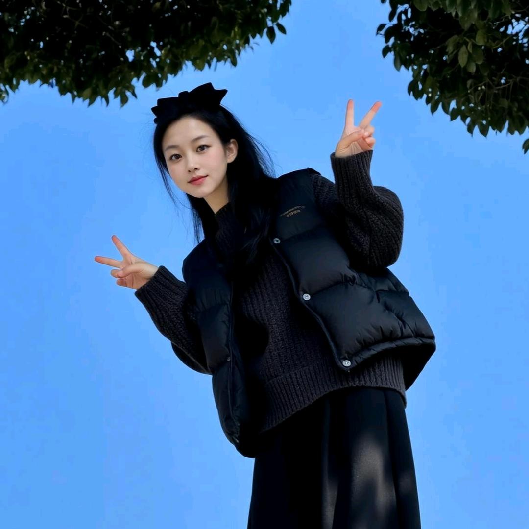 快乐的小兔子🌹🌹🌹