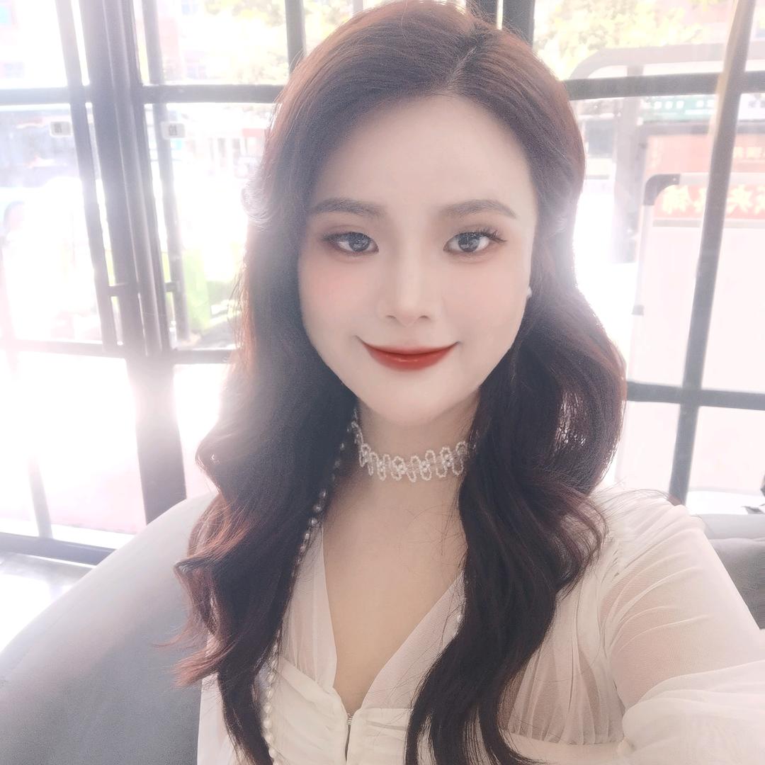 爱吃香菜    婷婷o(╥﹏╥)o