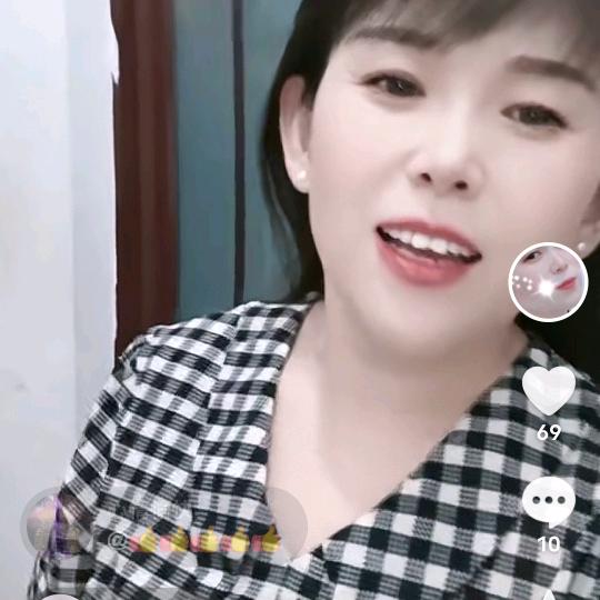 徐丽