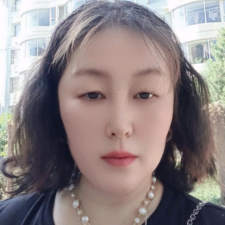 静静（单身）