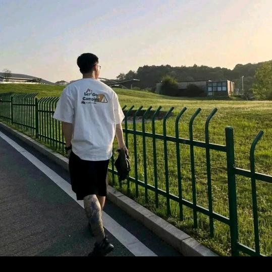 小雷