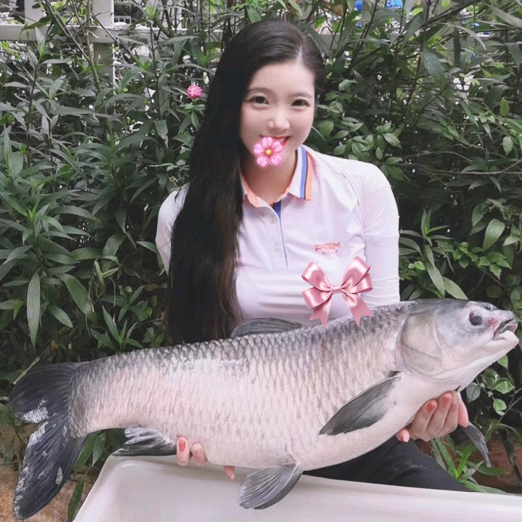 师妹爱钓鱼🎣