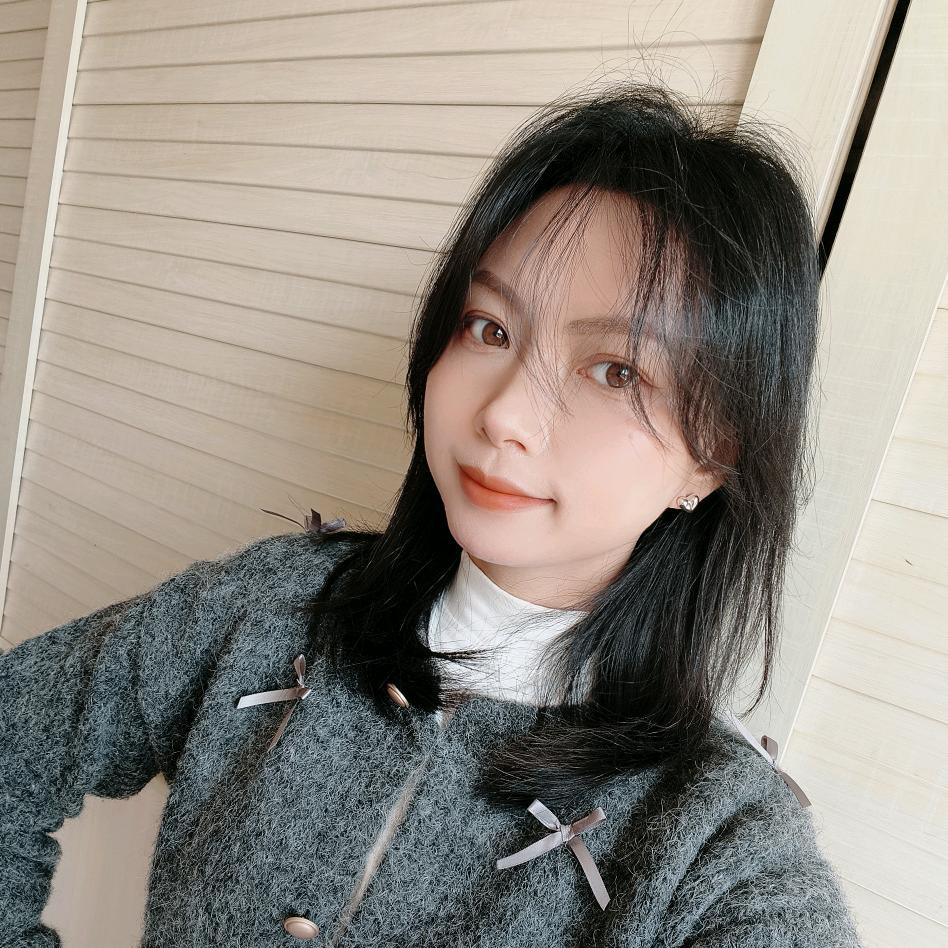 蒙自亚琪女装