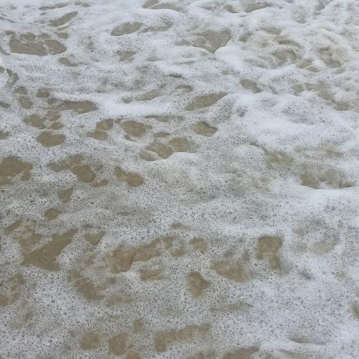㶬炜焱