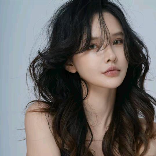 贝贝biuu(直播精选)