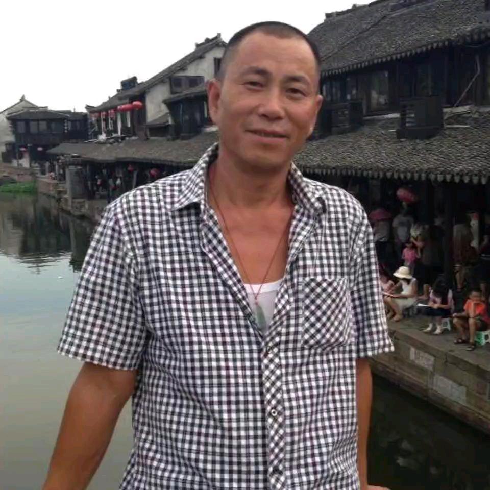 幸福爆汁（单身狗）