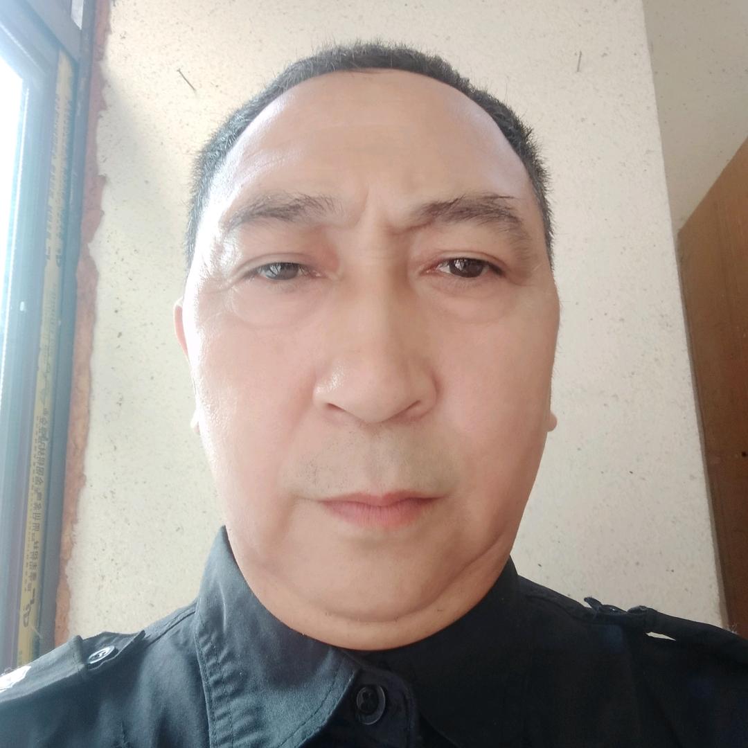 老农民，(拒绝私聊)，