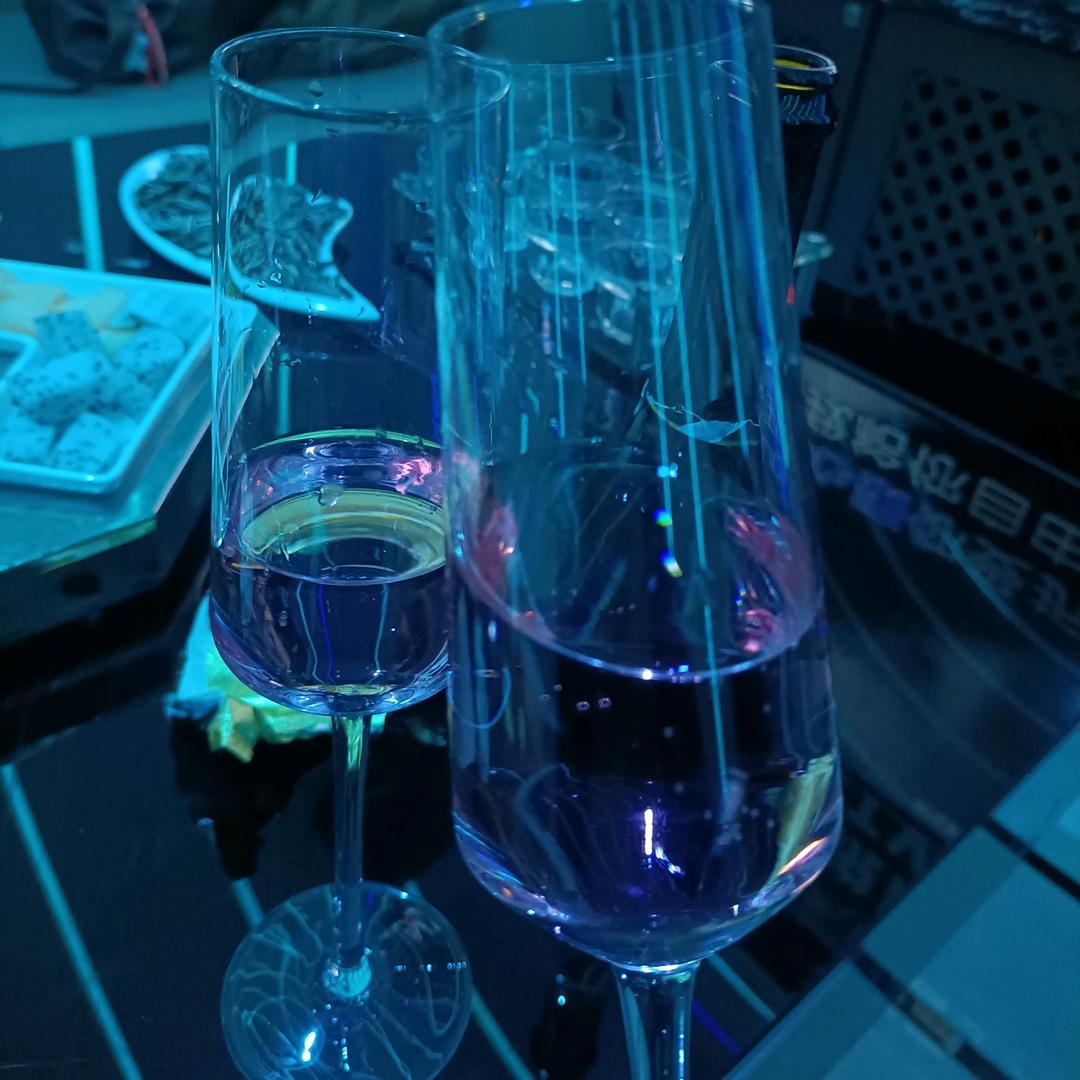 小透明