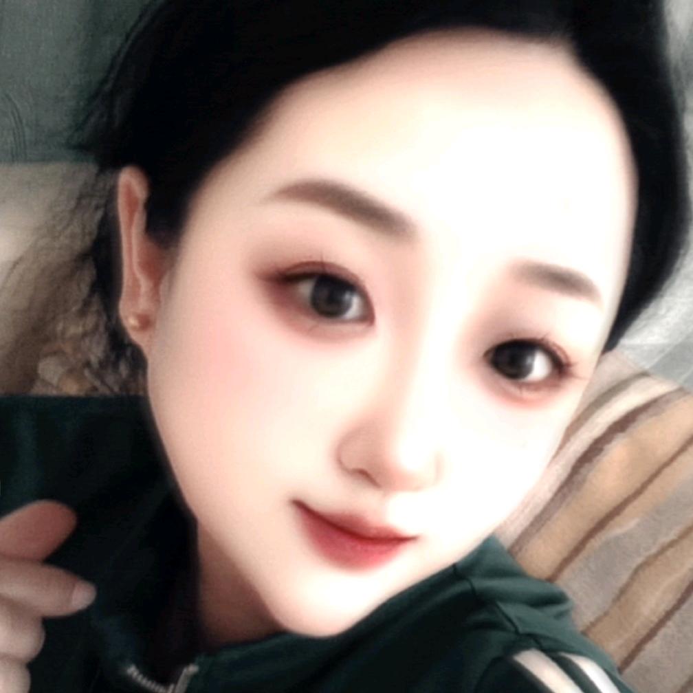 三月的玫瑰