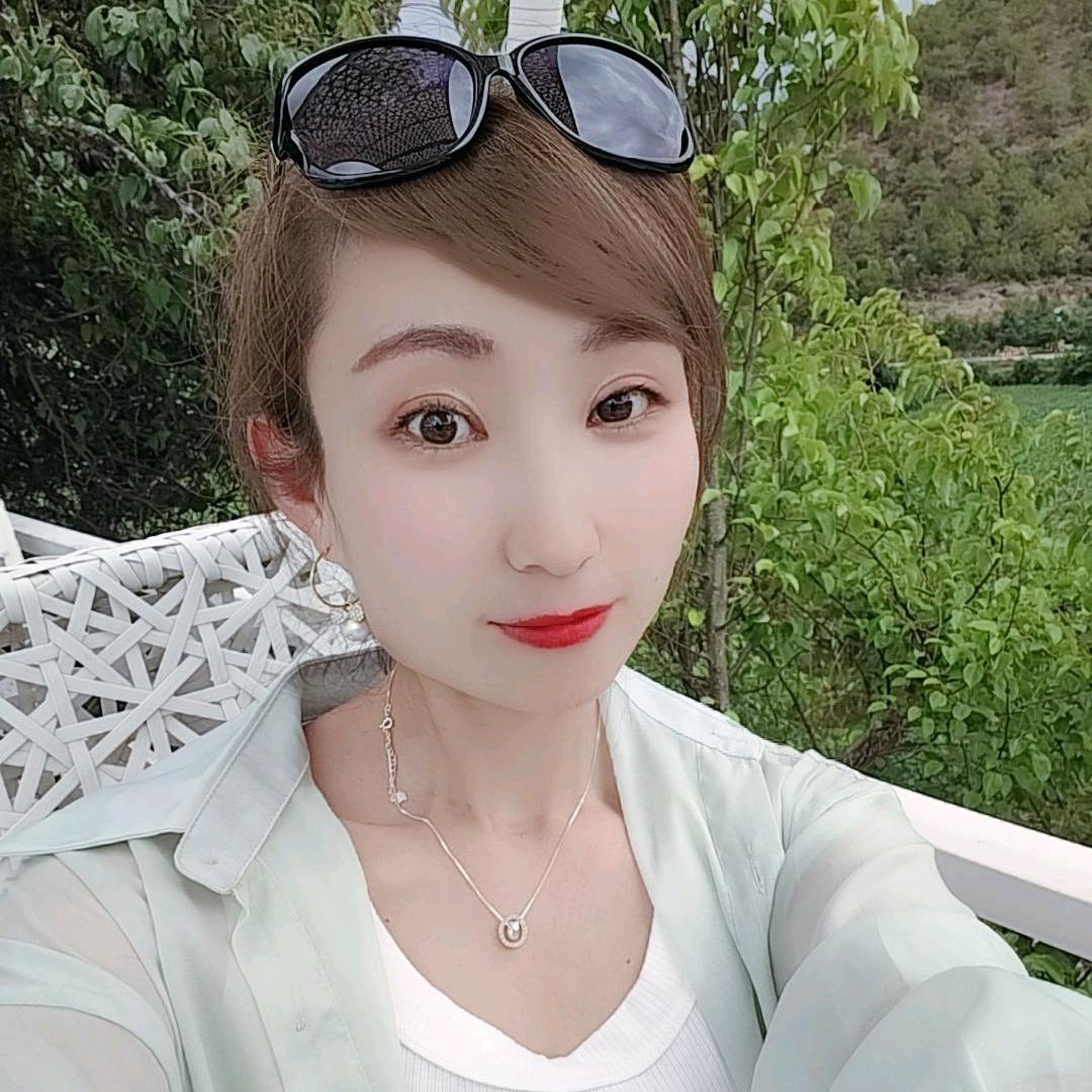 茜茜