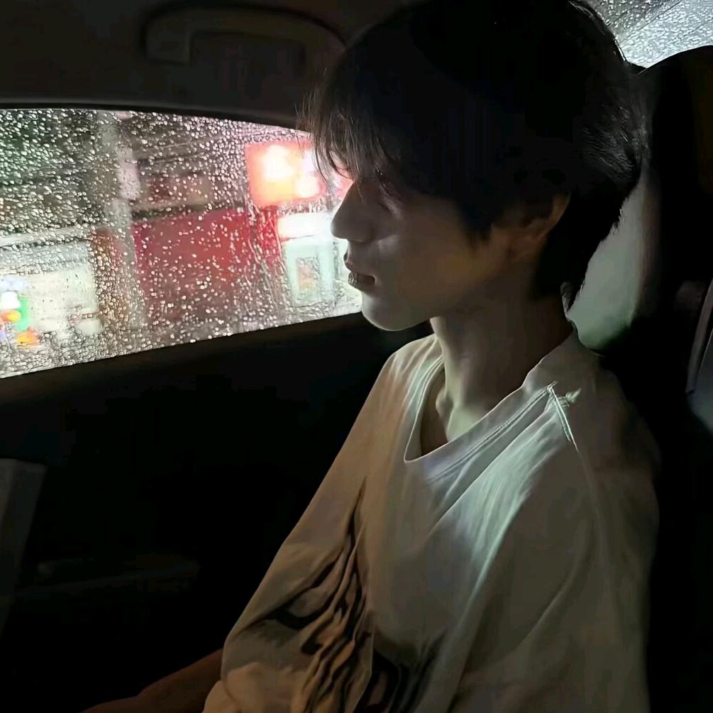 ^江厌"💢
