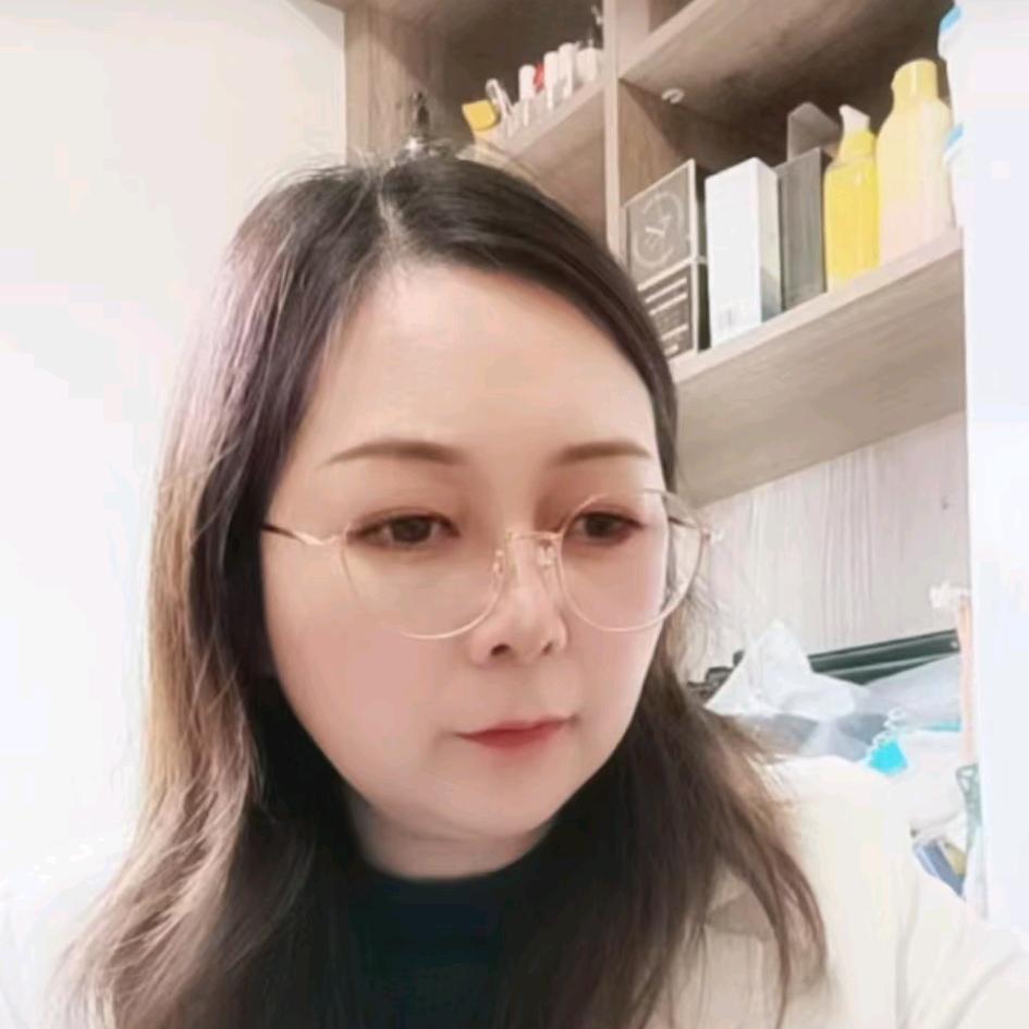 顺顺家轻奢穿搭