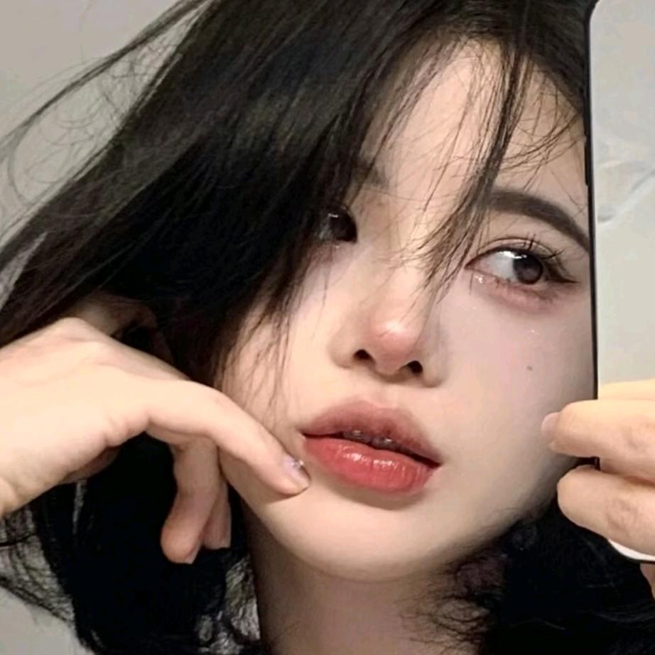 益益呐头像