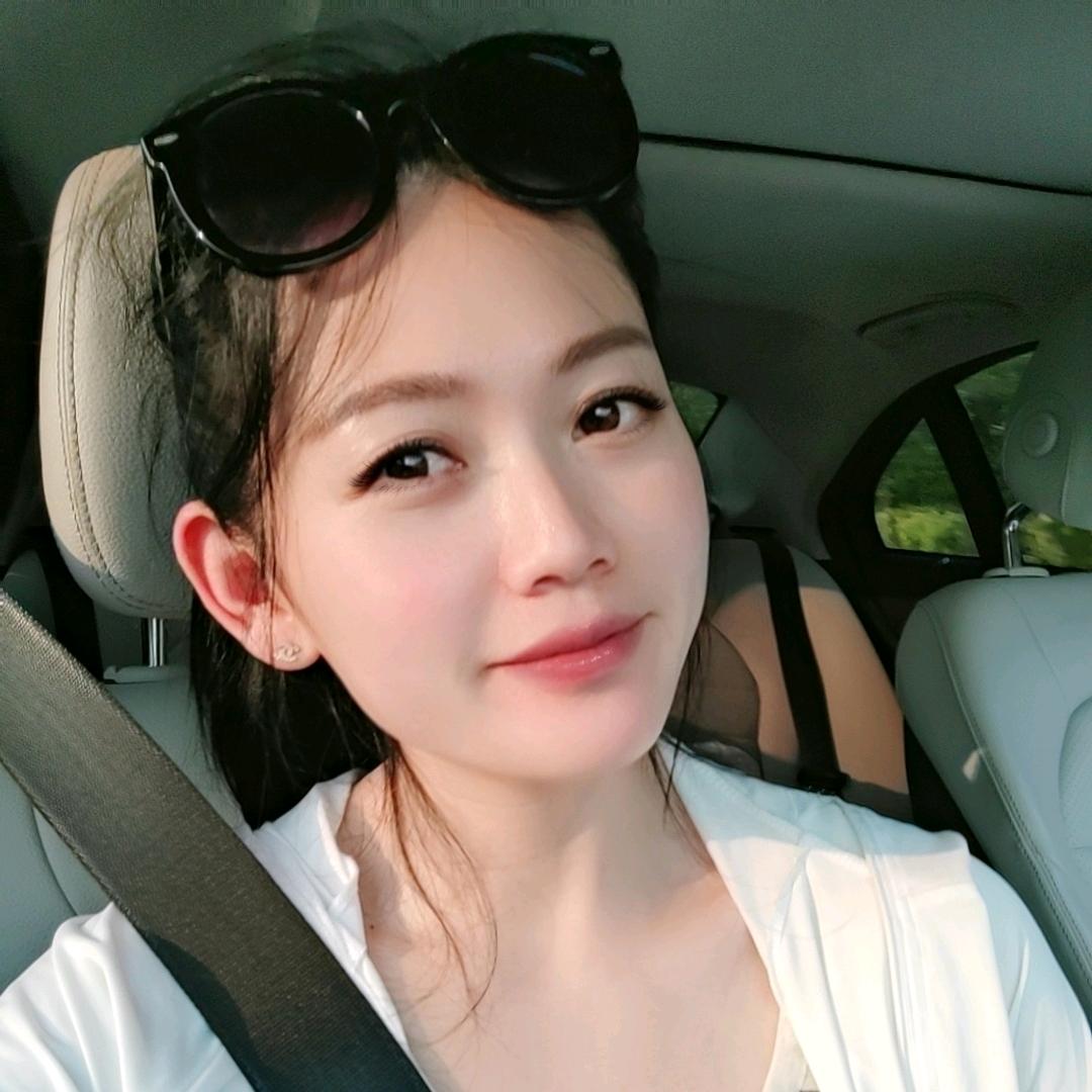 盘锦添亿家禾河蟹大米特产～姜宛序