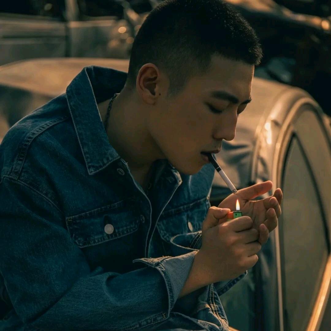 没🉐吃