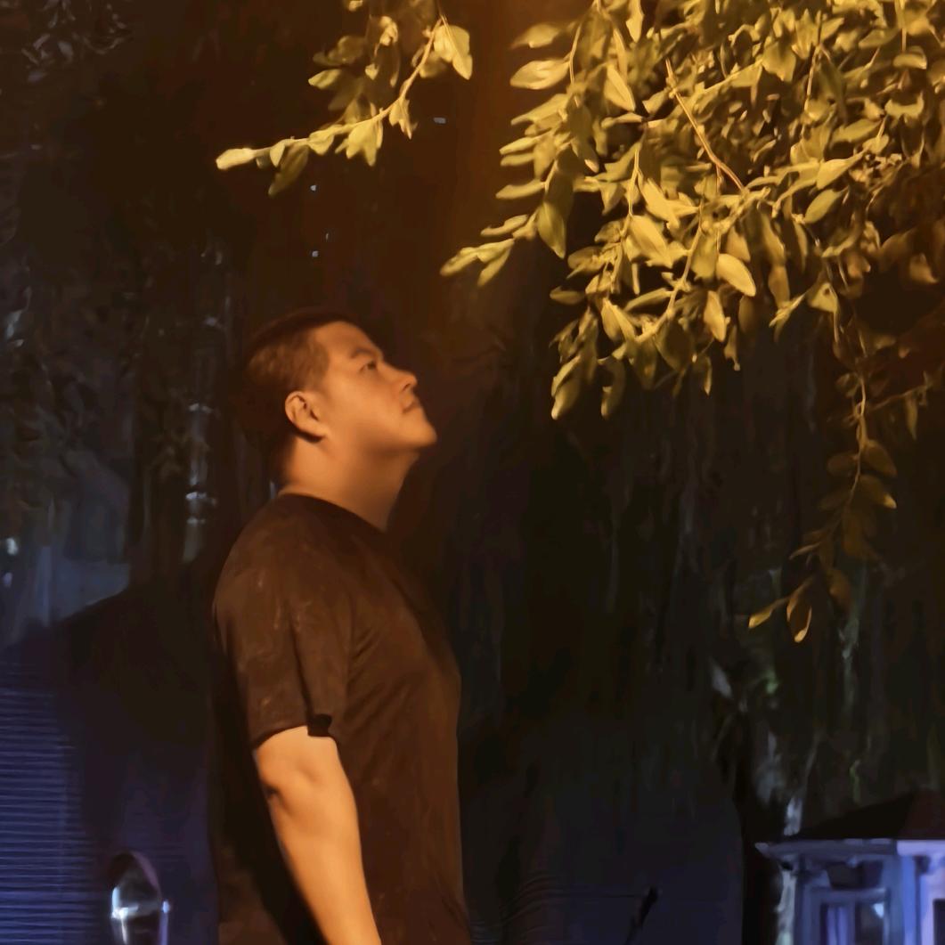 小王爷♛
